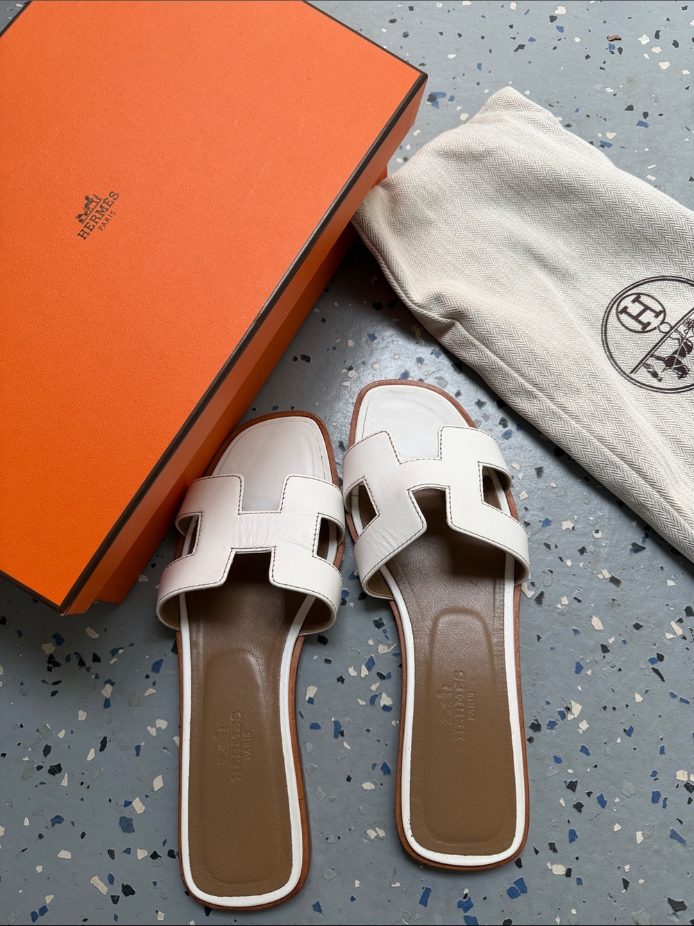 Hermes White Oran Slide Sandals with Tan Footbed